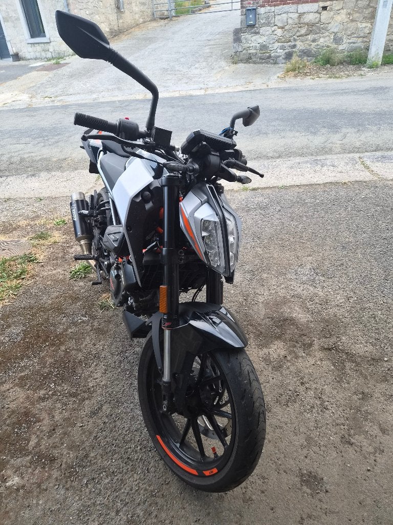 Ktm duke 125, Motos, Occasion, Particulier, 125 cm³, Jusqu'à 11 kW