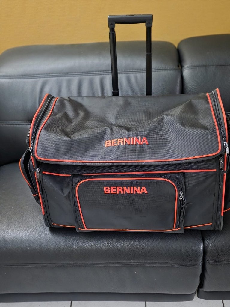 Trolley voor de BERNINA 7- en 8-serie, Hobby en Vrije tijd, Naaimachines en Toebehoren, Ophalen, Zo goed als nieuw, Naaimachine