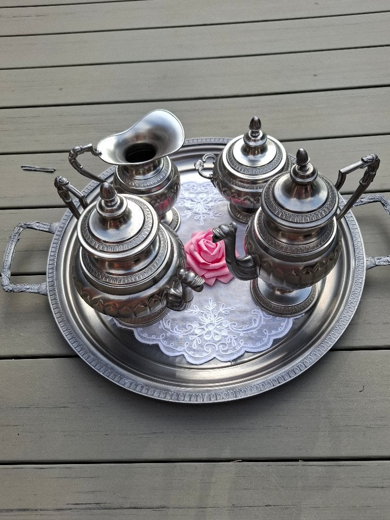 koffie en thee siersetje, Huis en Inrichting, Ophalen, Overige materialen, Zilver, Klassiek