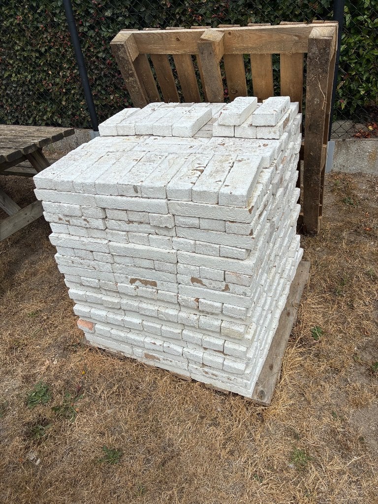 Gevelsteen Wapper White Vandersanden, Bricolage & Construction, Enlèvement, Comme neuf, Briques