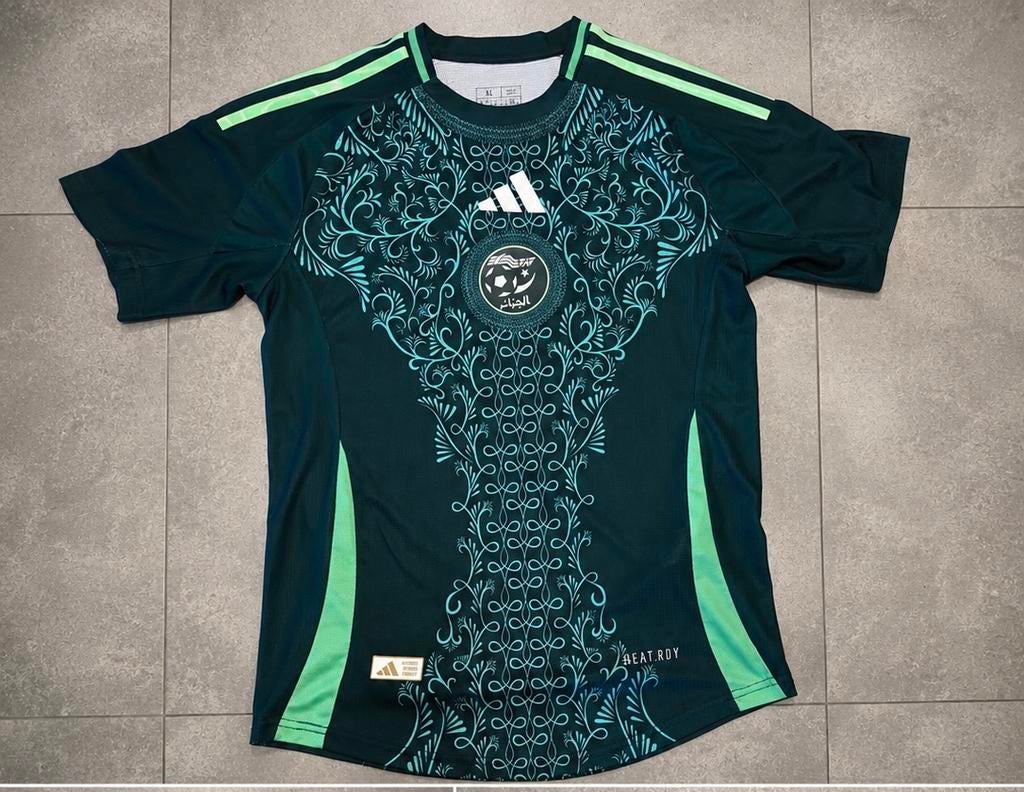 Maillot de foot algerie, Sports & Fitness, Football, Taille XL, Envoi, Comme neuf, Maillot