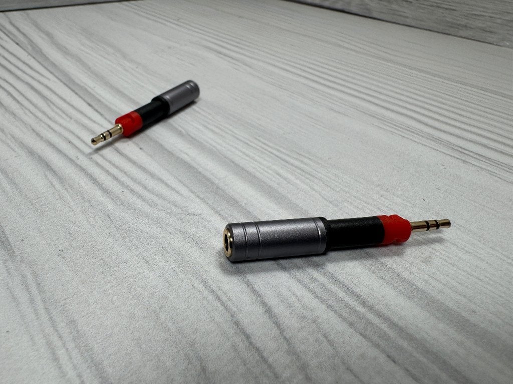 Adapter 2.5 female naar 3.5, Audio, Tv en Foto, Audiokabels en Televisiekabels, Verzenden, Nieuw, Minder dan 2 meter, Overige kabels