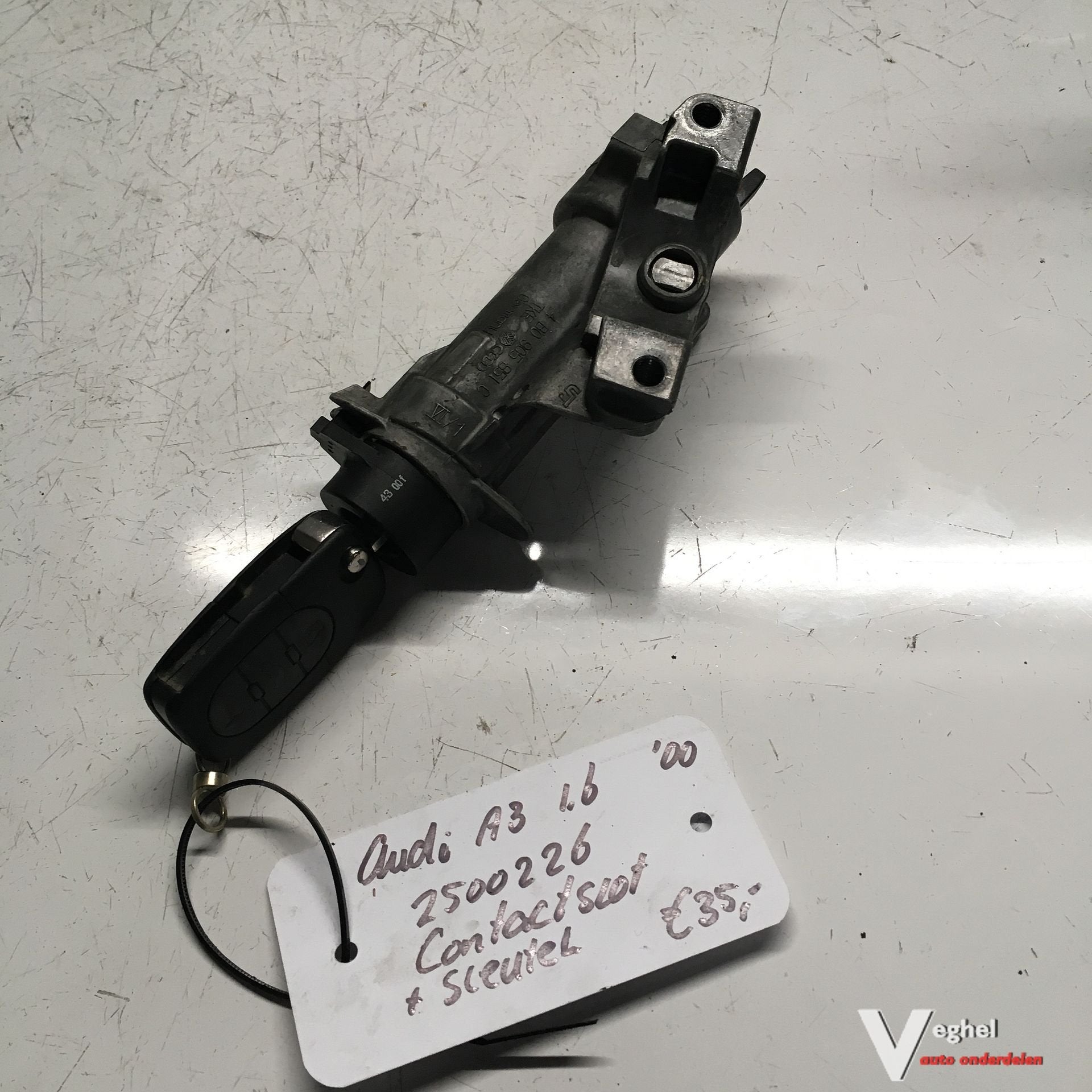 Audi A3 1.6 2000 2500226  Contactslot met sleutel, Autos : Pièces & Accessoires, -, Utilisé, -, -