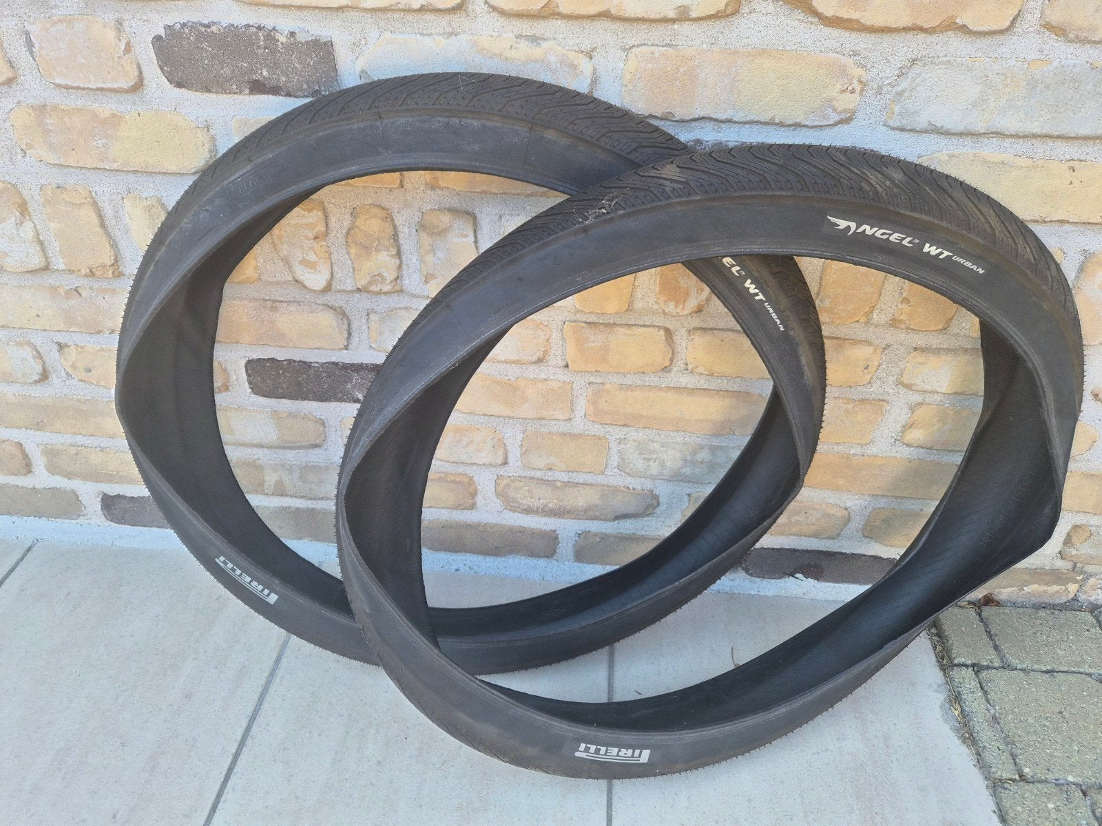 2x Angel WT Urban - stromer banden 🚲❄️🛞, Vélos & Vélomoteurs, Vélos Pièces, Pirelli@info.com, Pirelli, Pneu, Enlèvement ou Envoi
