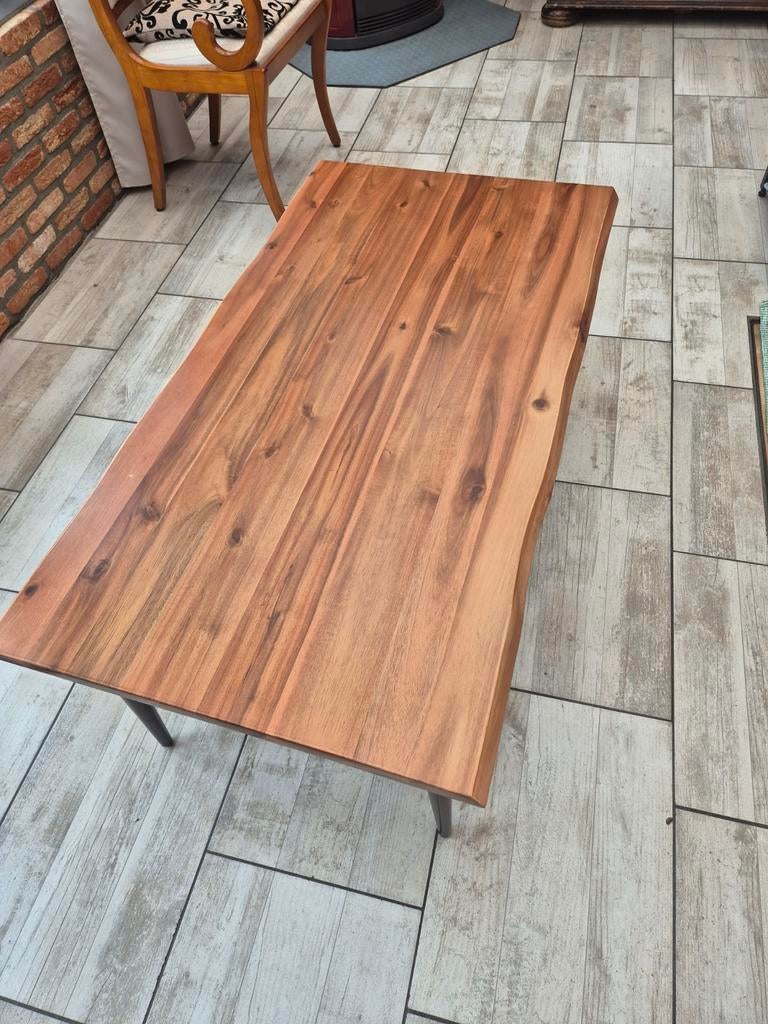 Mooie houten salontafel met metalen poten, Tuin en Terras, Ophalen