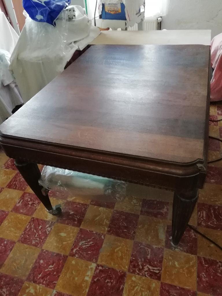 table, Enlèvement