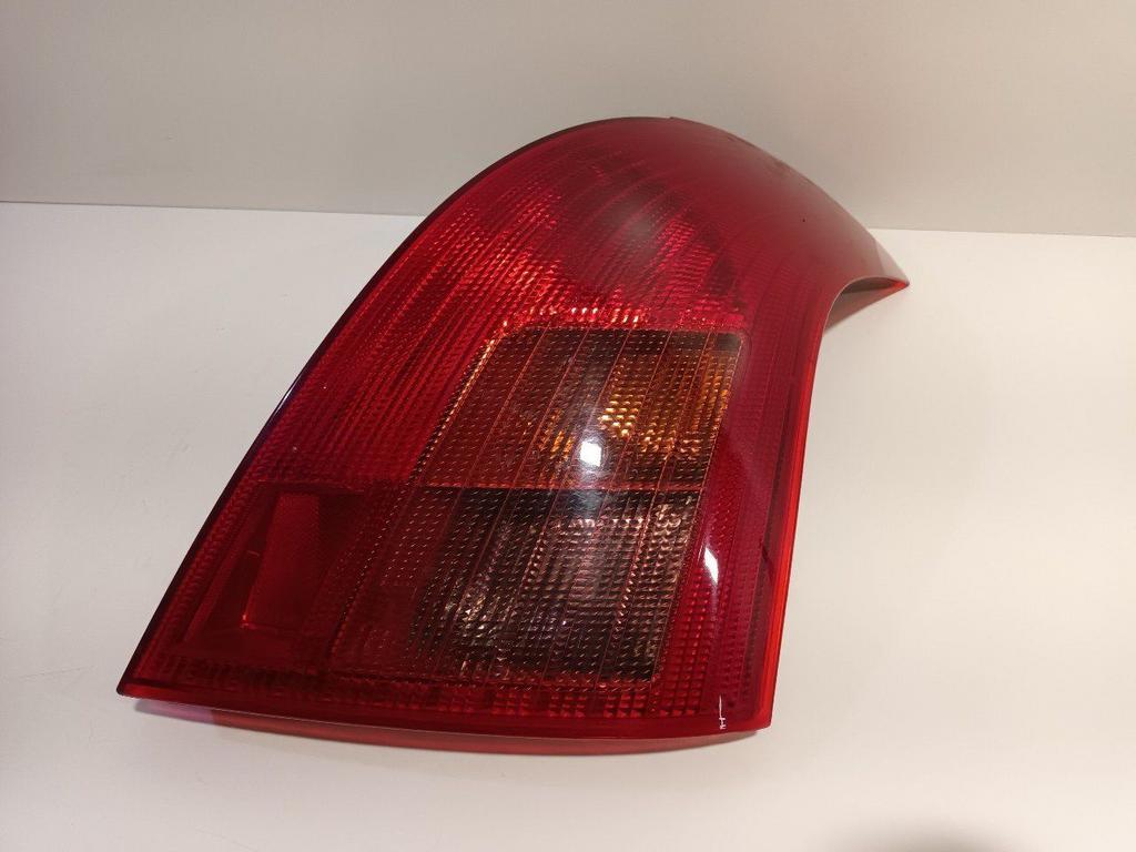 Achterlicht carrosserie rechts Suzuki Swift, Onderdelen@venauto.nl, Van der Ven Autorecycling B.V., Gebruikt, Ettenseweg 76, 4706 PB Roosendaal, The Netherlands