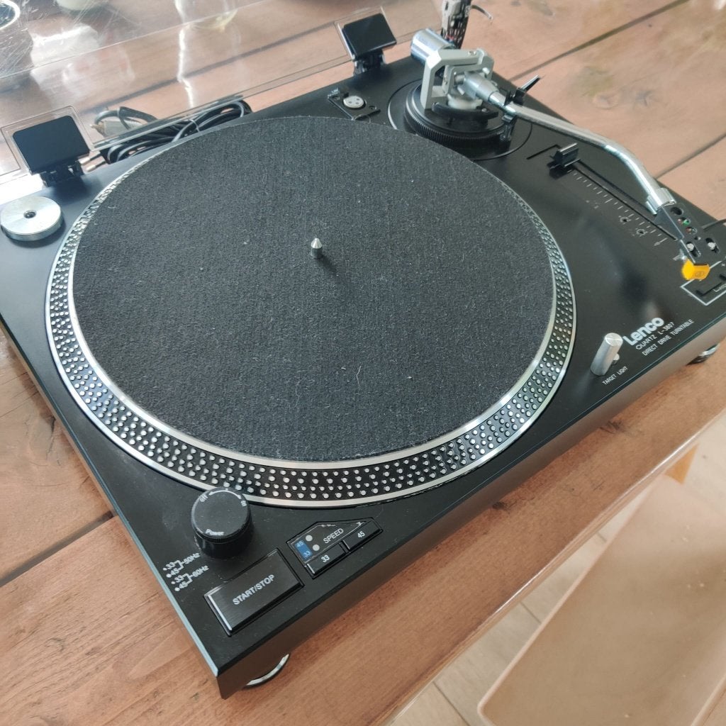 Lenco L-3807 Platenspeler met pitch control, TV, Hi-fi & Vidéo, Tourne-disques, Autres marques, Réglage pitch, Tourne-disque, Comme neuf