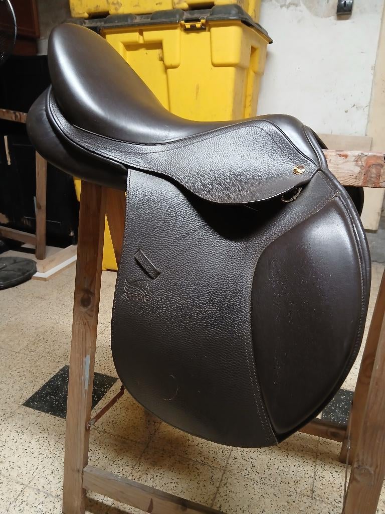 Selle parfait etat, Enlèvement ou Envoi, Comme neuf, Obstacle