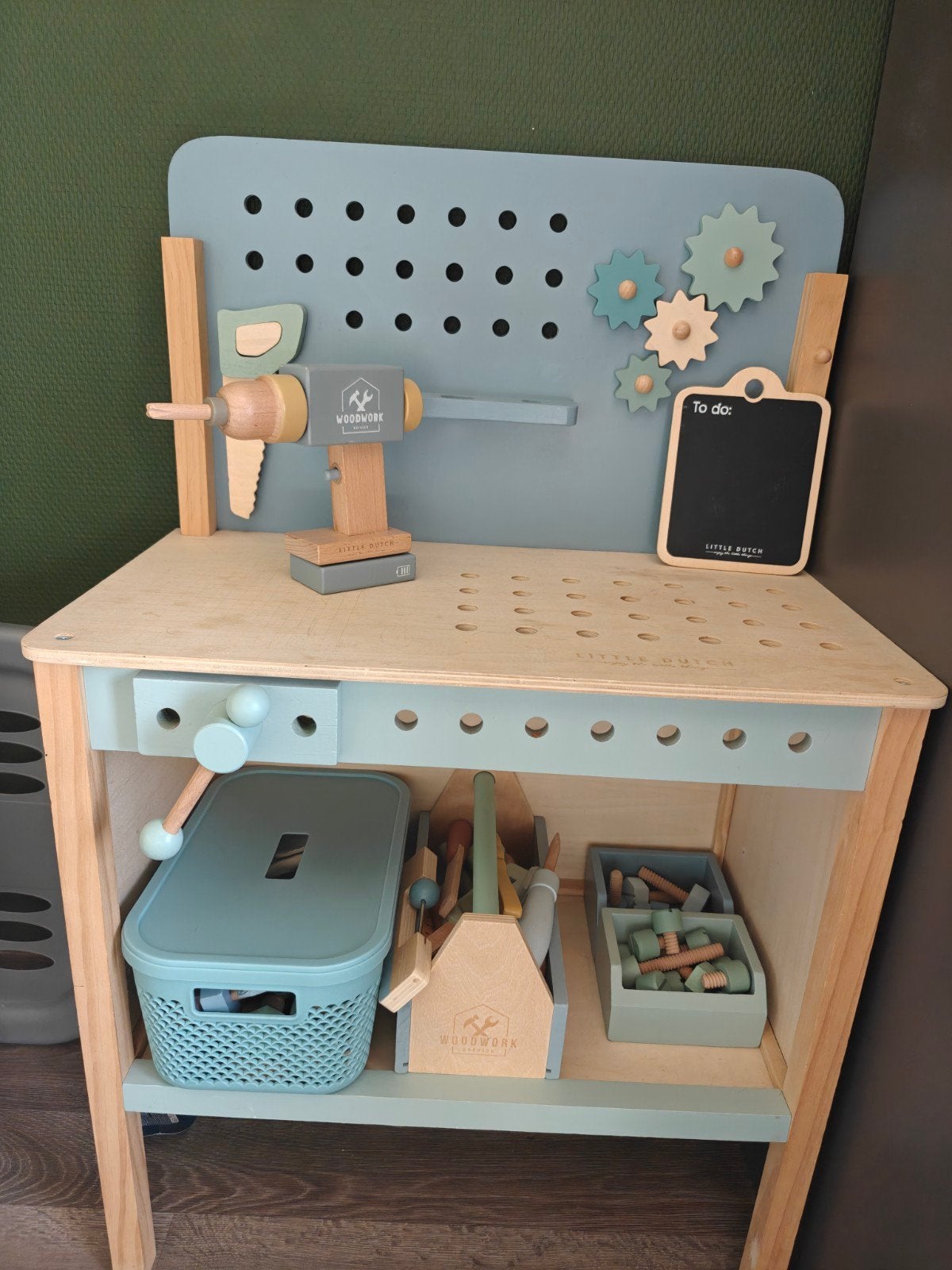 Little dutch werkbank, Ophalen