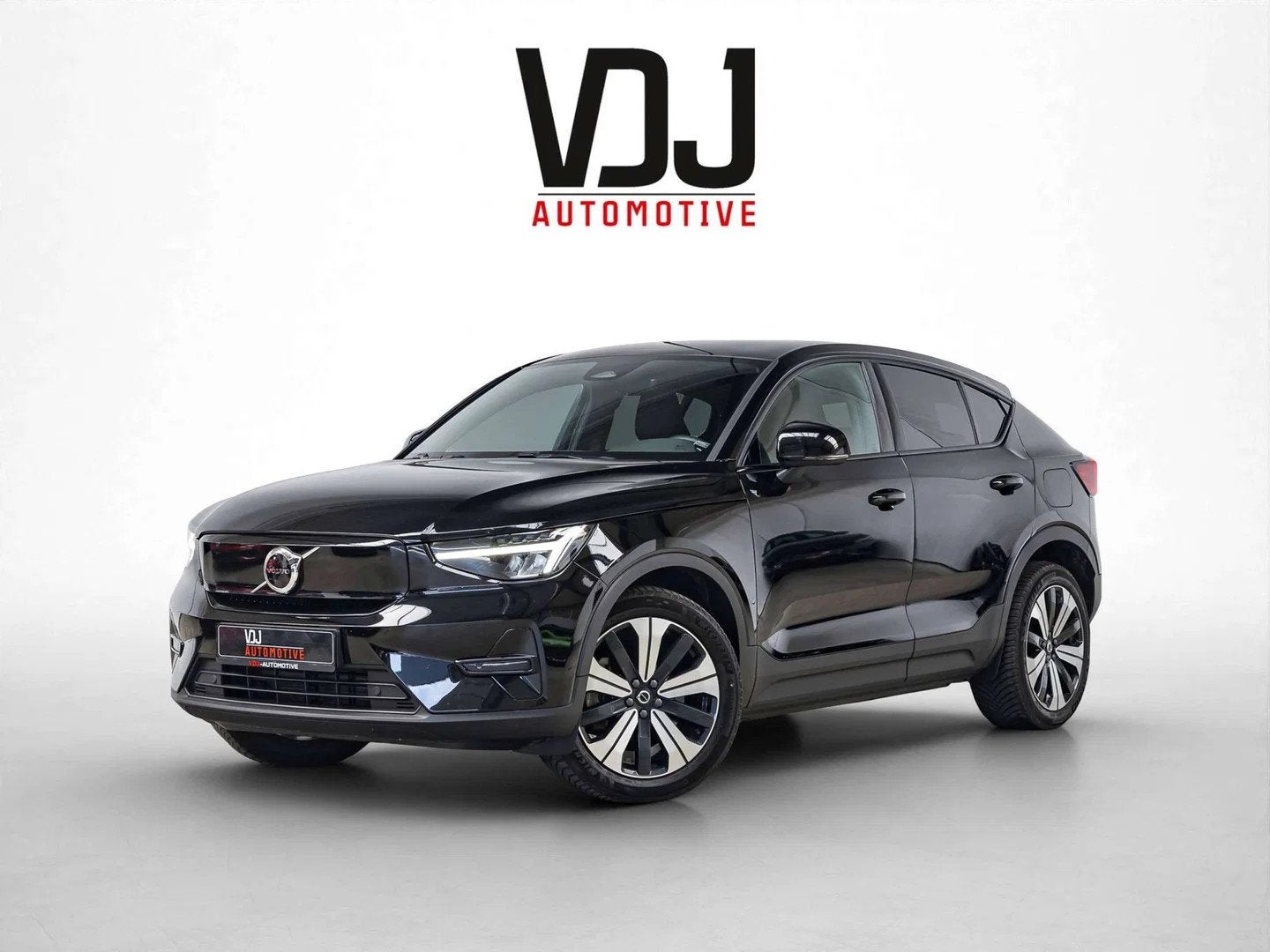 Volvo C40 C40 69 kWh RECHARGE CORE|GARANTIE|ZETELVERW.|HIGH, Auto's, Volvo, Automaat, Stof, Gebruikt, Zwart