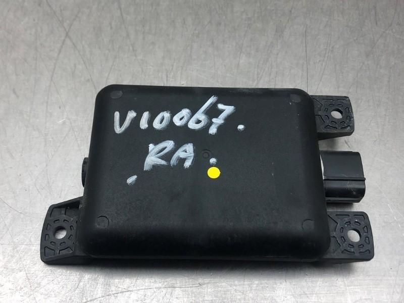 DODE HOEK SENSOR Mazda CX-5 I (KE,GH) (|KA1F67Y80C|), Gebruikt, Mazda, Rixbecker Straße 75
59552  Lippstadt, DE, Info@forvia.com