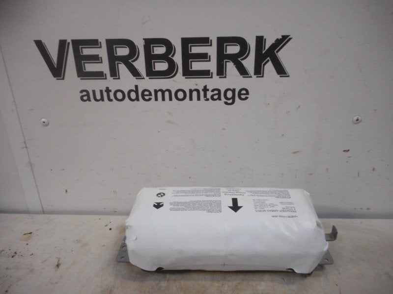AIRBAG PASSAGIER BMW 3 serie Compact (E46 / 5), Gebruikt, BMW, Petuelring 130
80809  München, DE, Bayerische Motoren Werke AG