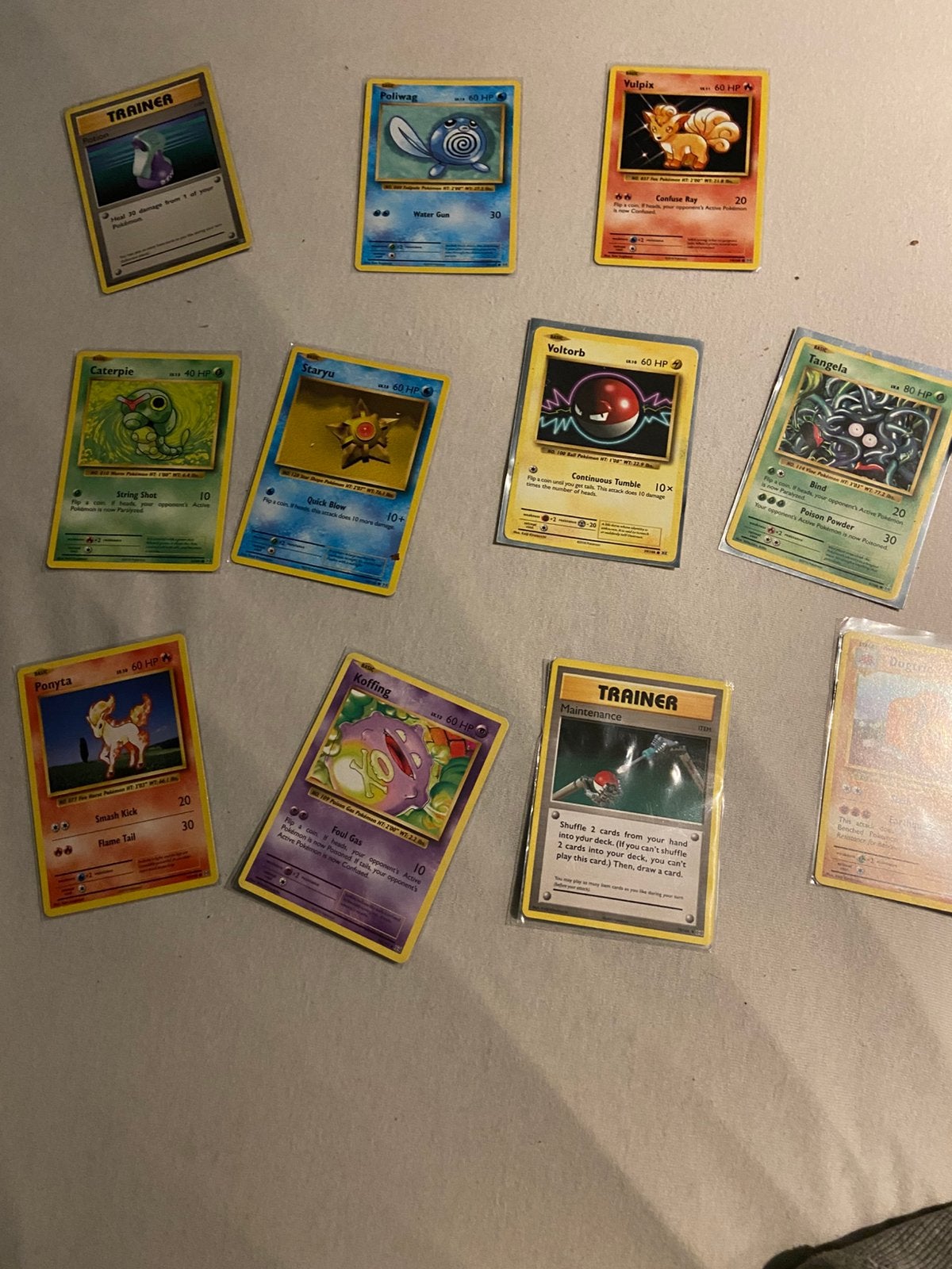 11 vintage pokemonkaarten, Hobby en Vrije tijd, Ophalen, Zo goed als nieuw