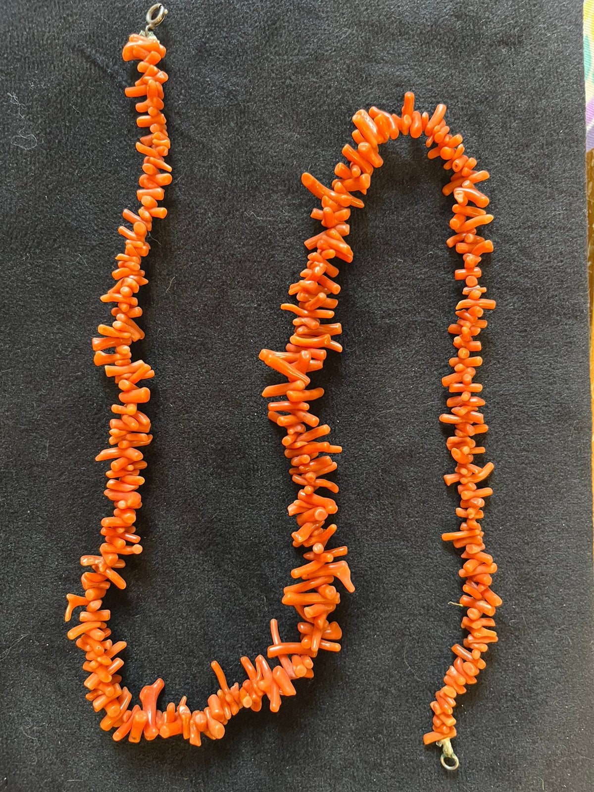 Superbe collier ancien en branches de corail naturel, Enlèvement ou Envoi, Collier