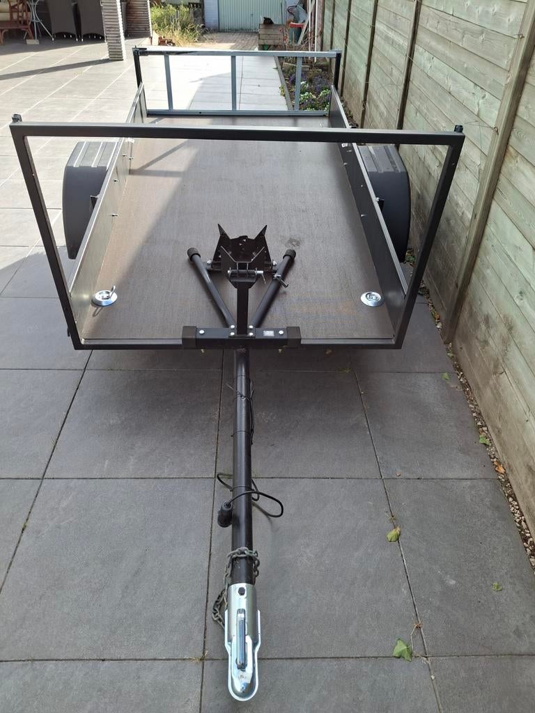 Motoraanhanger, Ophalen