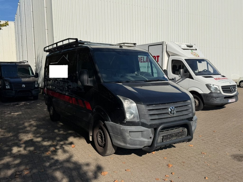 Volkswagen Crafter (Stock ID 19335), 100 kW, https://public.car-pass.be/vhr/19d6068d-ffa1-44ab-9a99-961f3ef666c9, Zwart, Bedrijf