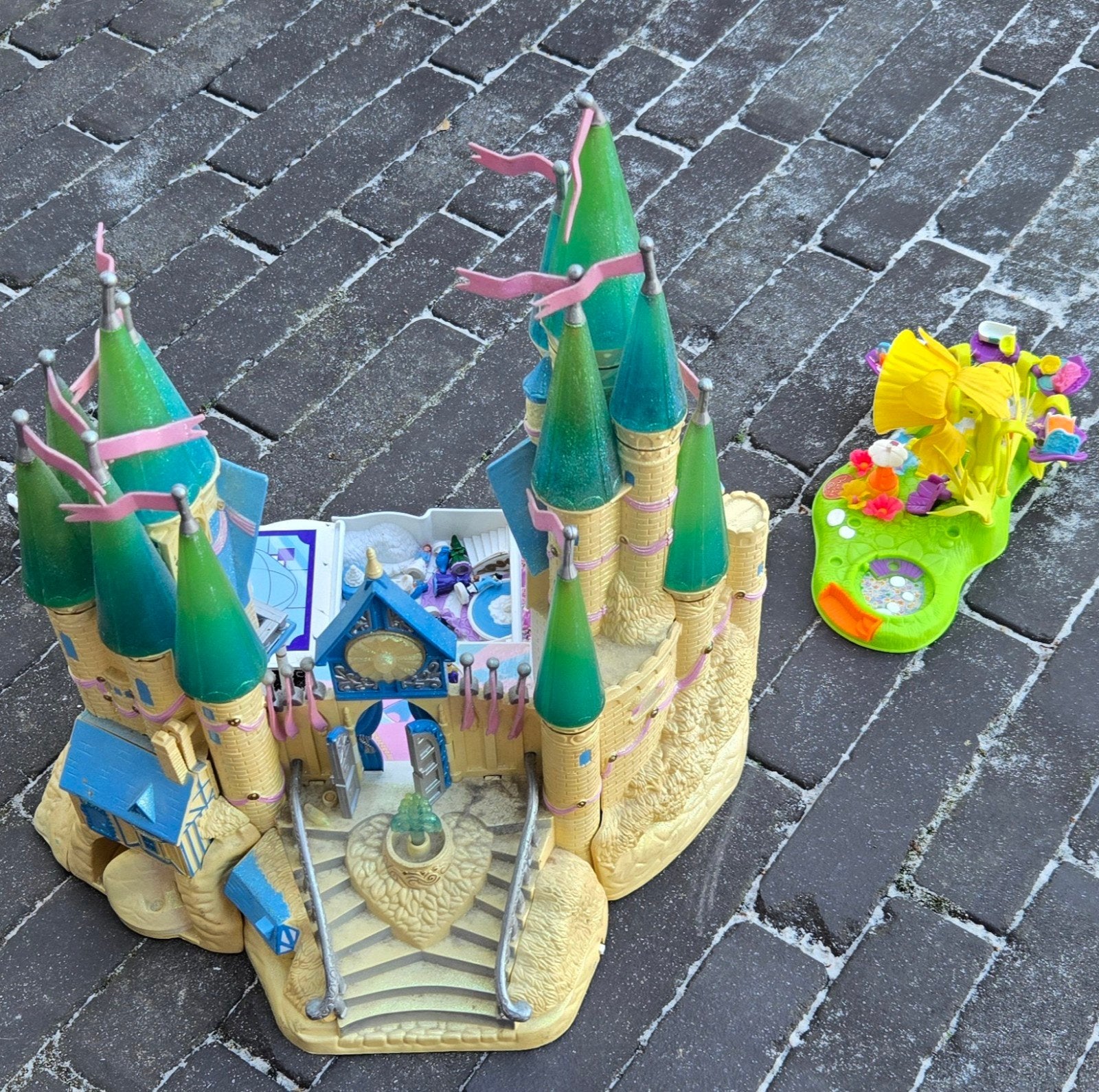 Qq jolie pièces de Playmobil et Poly Pocket, Enlèvement