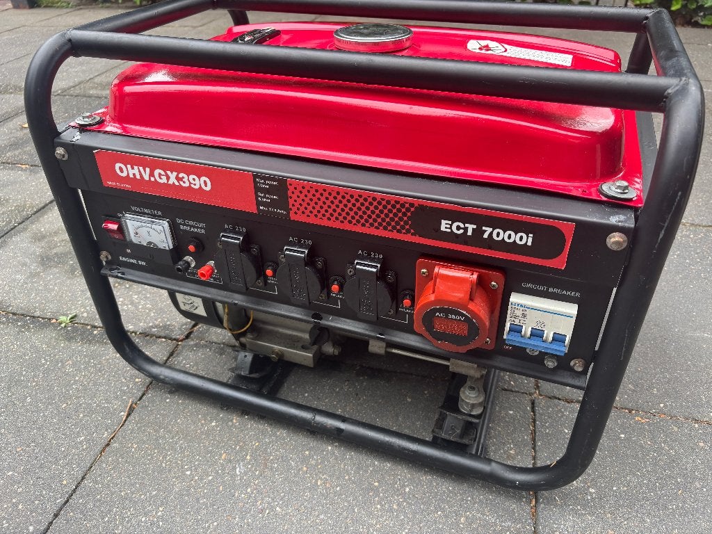 aggregaat, Doe-het-zelf en Bouw, Aggregaten, Ophalen, Gebruikt, 5 tot 10 kVA, Benzine