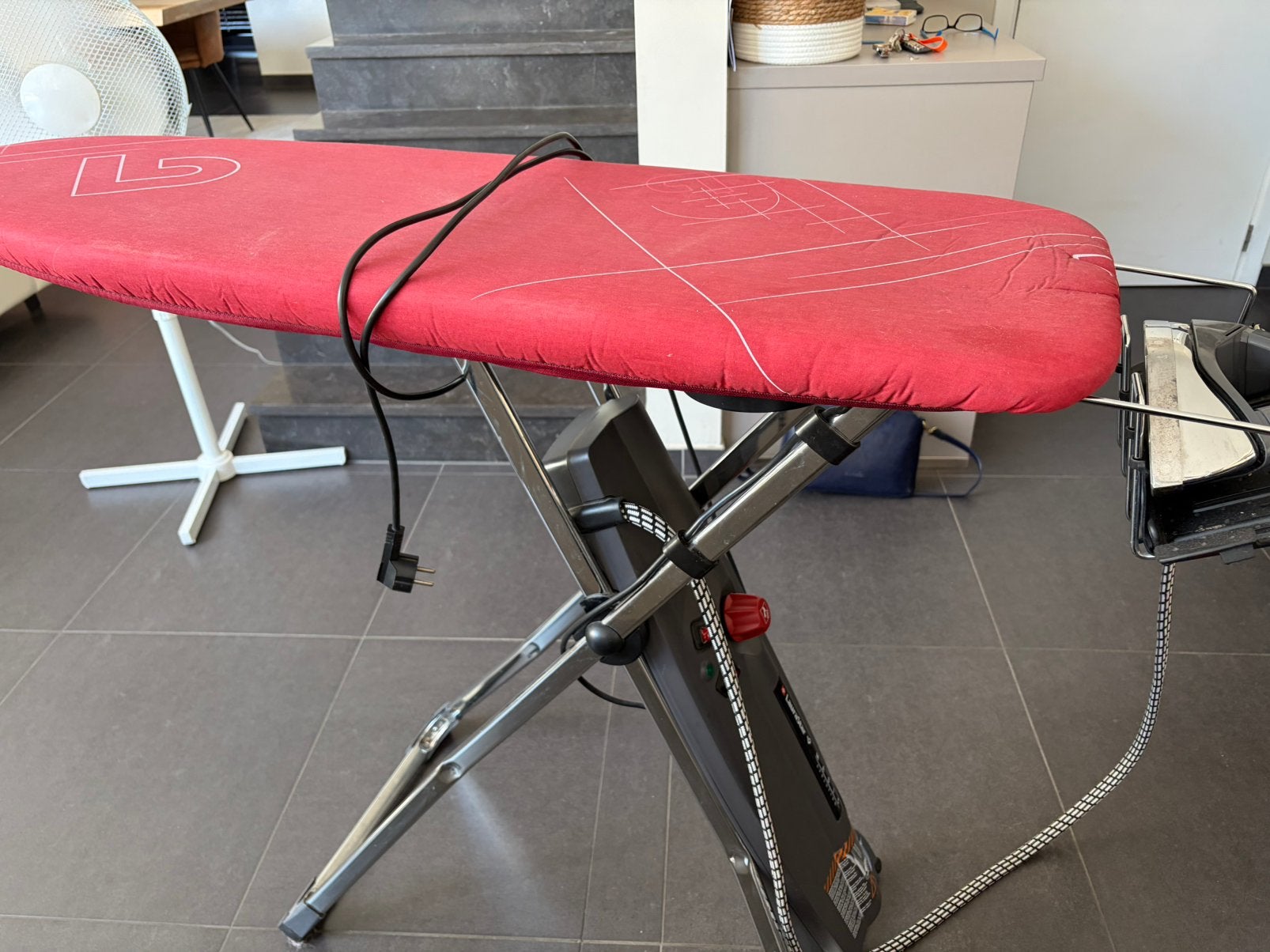 Laurastar magic evolution, Elektronische apparatuur, Strijkijzers en Strijkplanken, Ophalen, Gebruikt, Strijkijzer met snoer