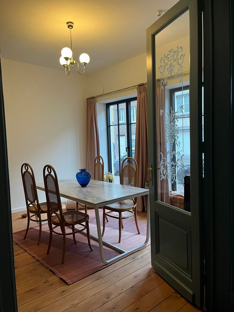Marmeren eettafel, Ophalen, Gebruikt, Scandinavisch, 6 tot 8 stoelen