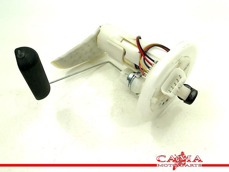 BRANDSTOFPOMP Honda Dylan (PS150i) (01-1970/-), Motoren, Dhr. S. di Majo, Gebruikt, Info@cama-motorparts.nl, P.J. Troelstraweg 8 8
3144 CX  MAASSLUIS, NL