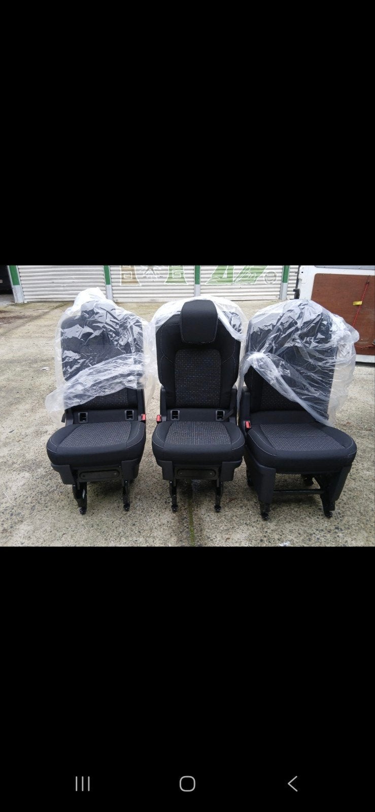 2 banquettes 3places ford transit custom 2025 px 600€, Ford