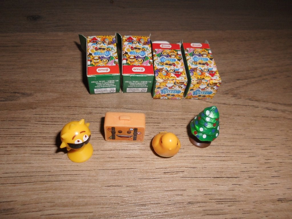 Lot 4 verschillende emoji's uit de Aldi 2026 collectie, Aldi, Ophalen of Verzenden