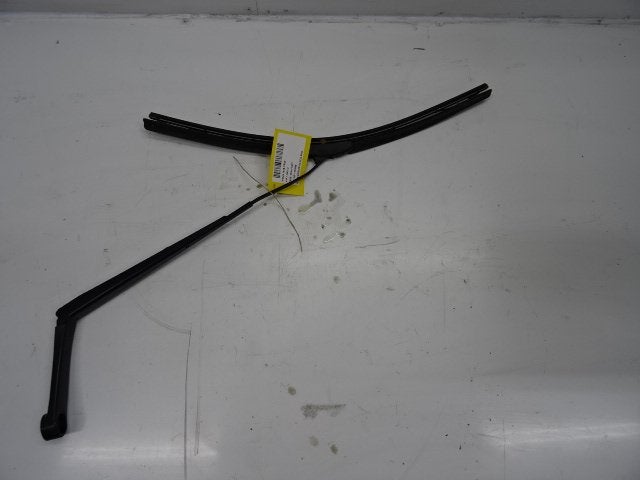RUITENWISSERARM LINKS VOOR Hyundai iX35 (LM), Hyundai Motor Deutschland GmbH, Gebruikt, Kaiserleipromenade 5
63067  Offenbach am Main, DE