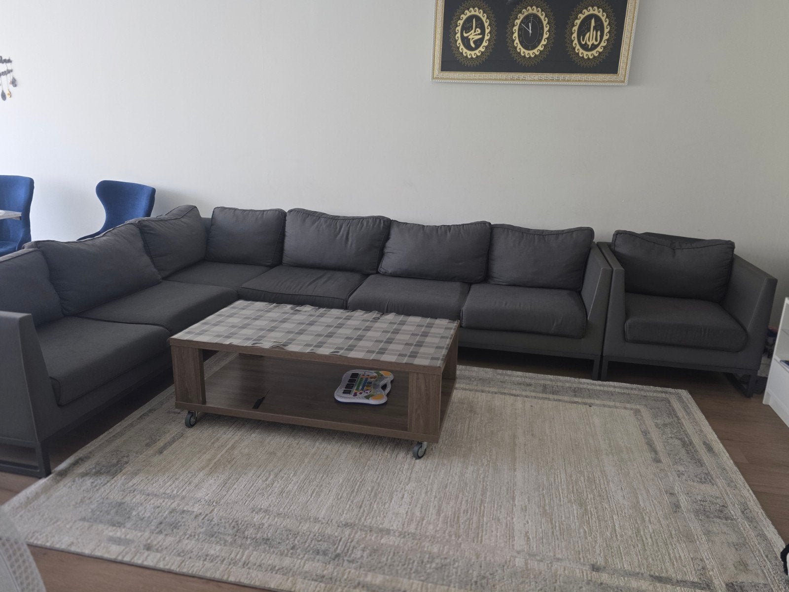 een hoekzetel met een kleine zetel, Huis en Inrichting, Zetels | Zetels, Hoekbank, 300 cm of meer, 75 tot 100 cm, Ophalen of Verzenden