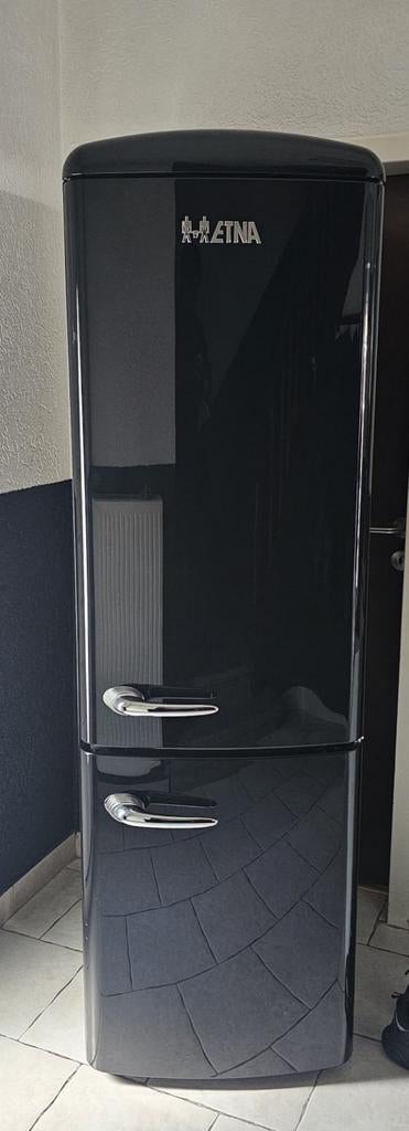 Koel/vriescombinatie Etna klasse A++ L:195cm B:60cm, Elektronische apparatuur, Ophalen