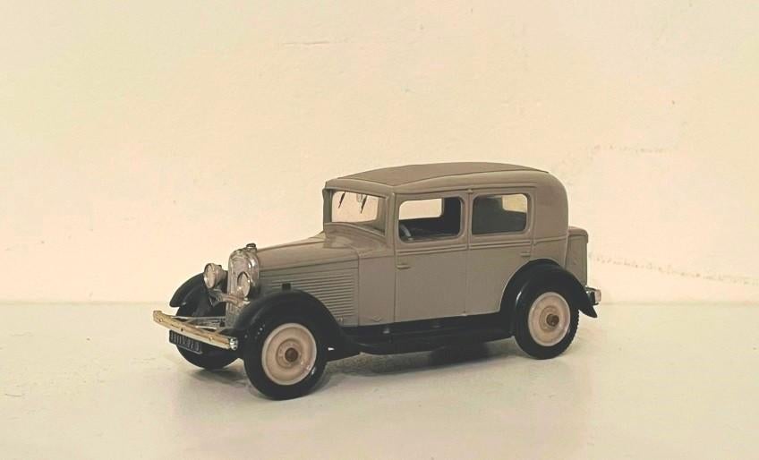 Collector Peugeot 201 - NOREV 1:43. Die Cast Vintage as new, Enlèvement ou Envoi, Comme neuf, Voiture, Norev