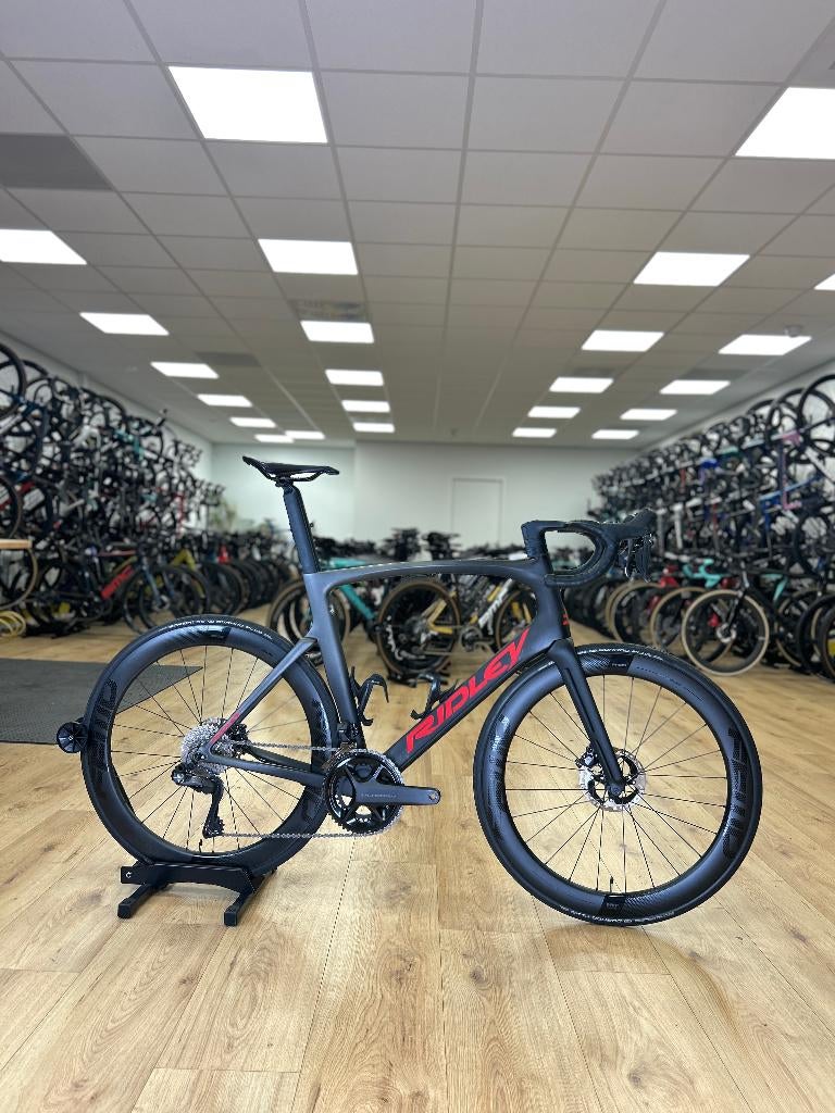 Ridley Noah Aero+ Di2 Carbon Racefiets, Ophalen of Verzenden, Zo goed als nieuw
