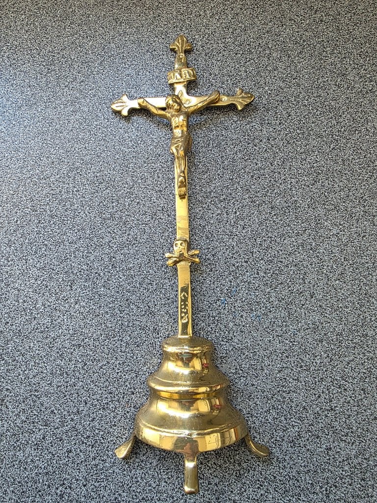 GEEL KOPER KRUISBEELD 25CM HOOG 3 PIKKEL 8CM BR, Ophalen of Verzenden, Koper