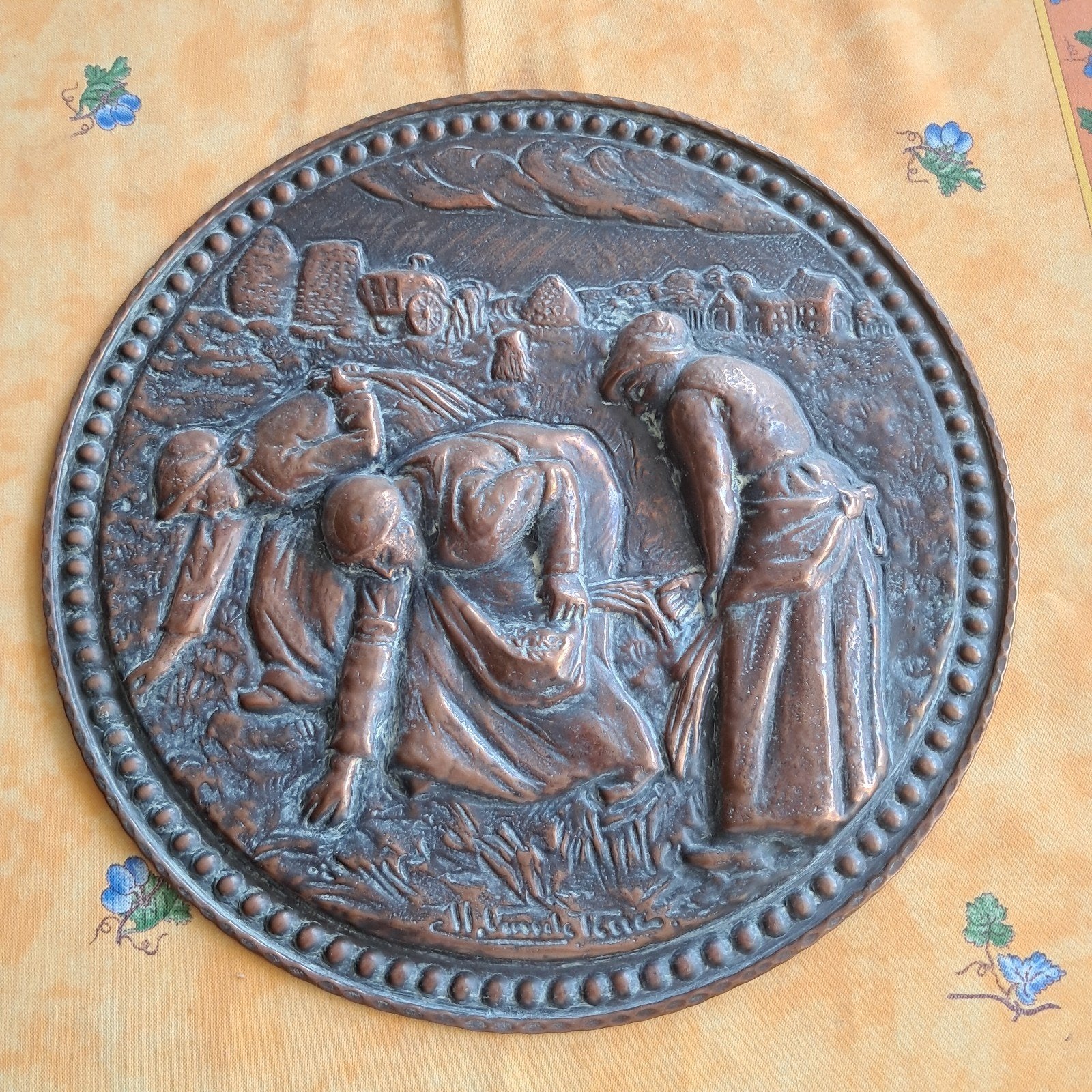 Assiette en cuivre « les GLANEUSES », Enlèvement