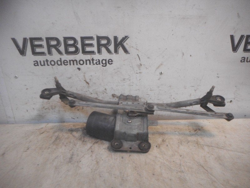 RUITENWISSER MECH + MOTOR Ford Ka I (97kg-17504-af), Gebruikt, Henry-Ford-Straße  1
50735  Köln, DE, Ford-Werke GmbH, Kunden@ford.com
