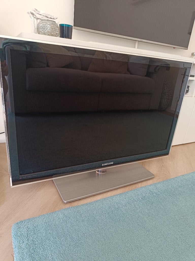 Samsung 37 inch LED TV + Vogel's wall mount, TV, Hi-fi & Vidéo, Télévisions, LED, 80 à 100 cm, Full HD (1080p), Samsung, 100 Hz