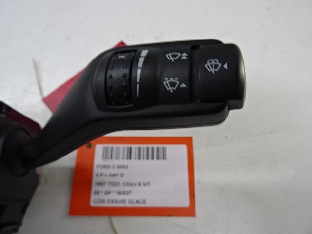 RUITENWISSER SCHAKELAAR Ford Focus C-Max (01-2003/03-2007), Gebruikt, Mevr. I. Hauben, Ford, Rue de l'Espoir 34 34
4030  GRIVEGNÉE, BE