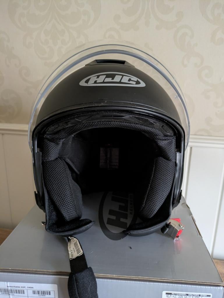 Brommerhelm met ingebouwde zonnescherm (M), Enlèvement, M