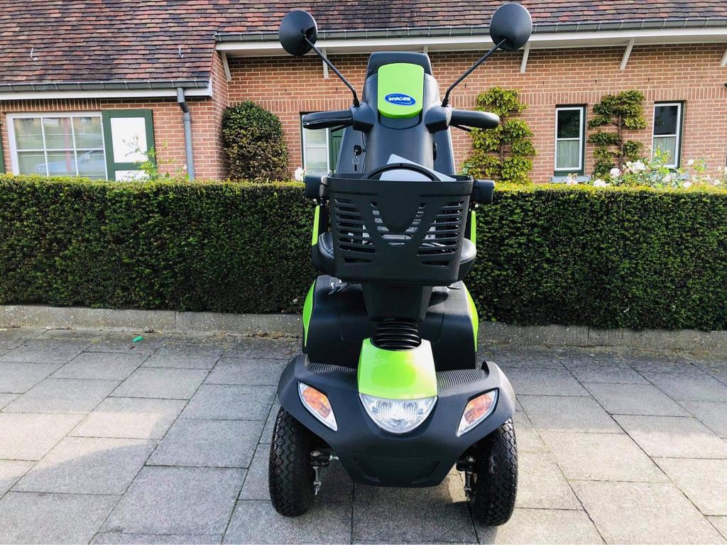 BIJNA Nieuwe Scootmobiel INVACARE Orion elektrische Scooter, Ophalen of Verzenden, Inklapbaar, Zo goed als nieuw, Elektrische rolstoel