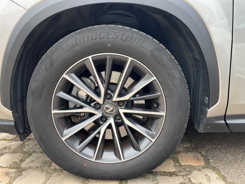 Lexus NX Executive Line, Autos, Argent ou Gris, Achat, 2487 cm³, Euro 6