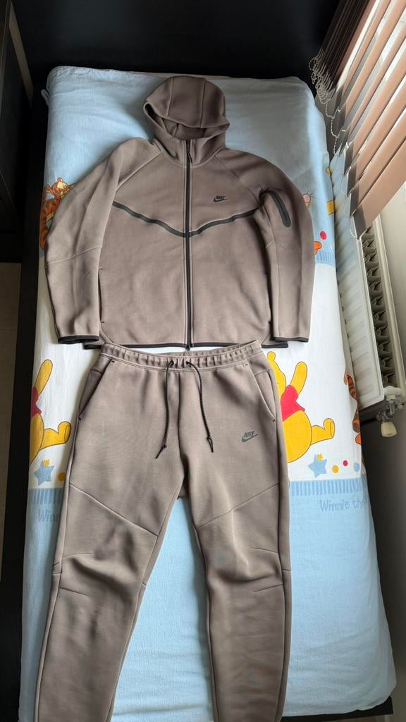 Nike Tech Fleece Set – Zeldzame Kleur, Ophalen of Verzenden, Nieuw, Maat 56/58 (XL)