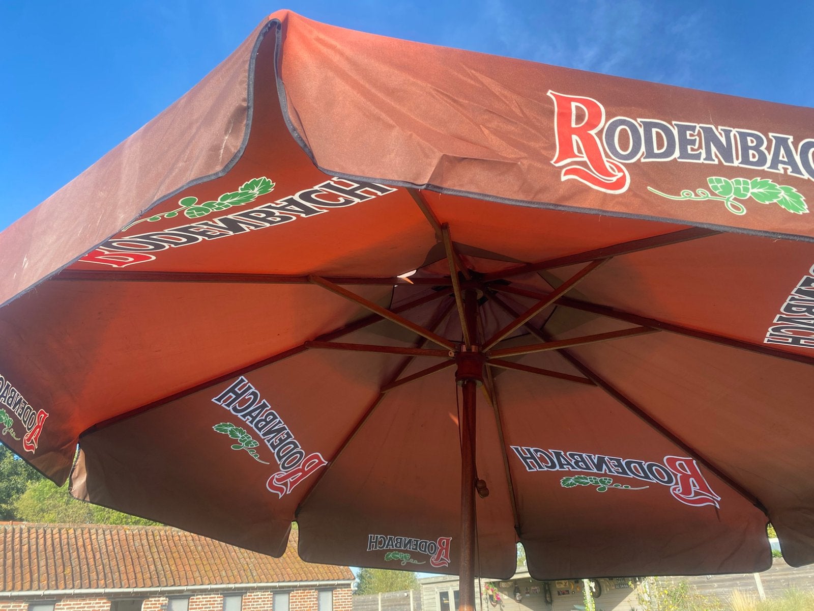 Grote parasol rodenbach, Ophalen, Zo goed als nieuw