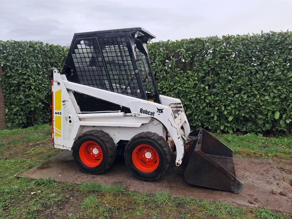 Bobcat 443 / Schranklader / Kubota / Shovel / Loader, Enlèvement, Transport