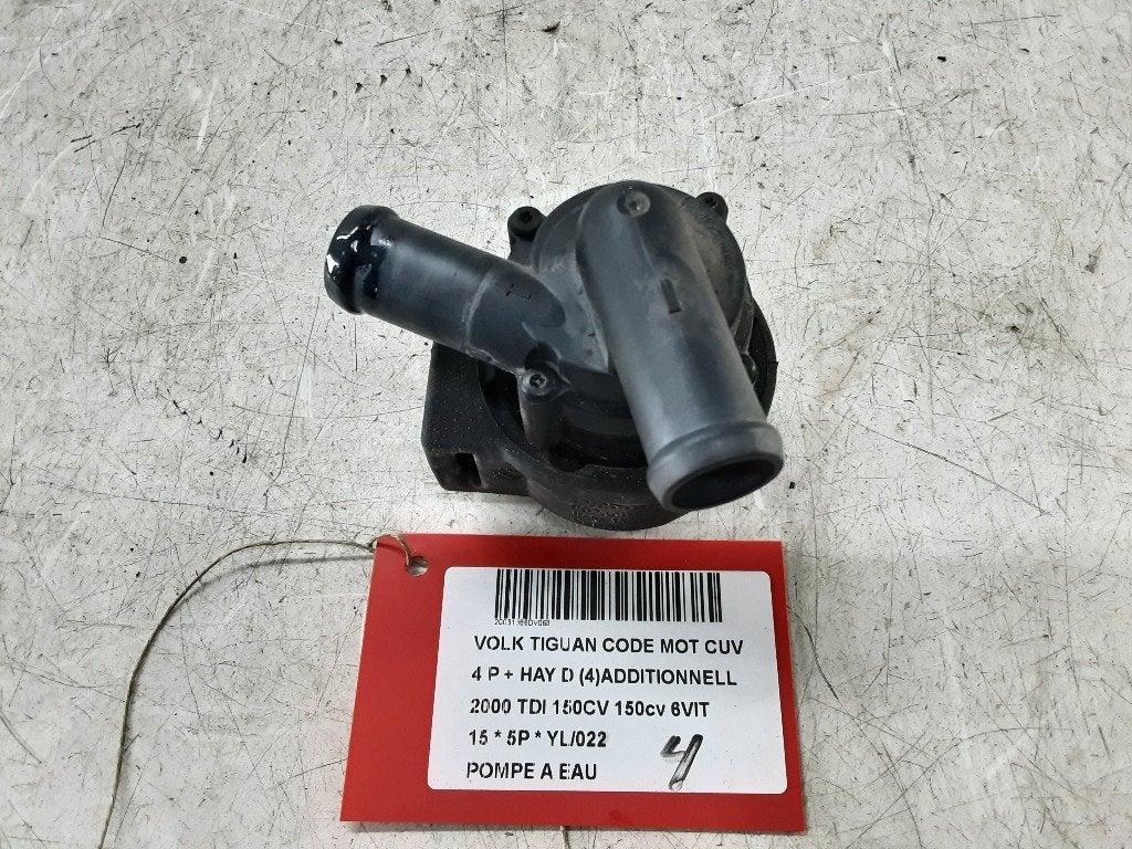 POMPE A EAU Volkswagen Tiguan (5N1 / 2) (9025973A), Volkswagen, Mevr. I. Hauben, Utilisé, Rue de l'Espoir 34 34
4030  GRIVEGNÉE, BE