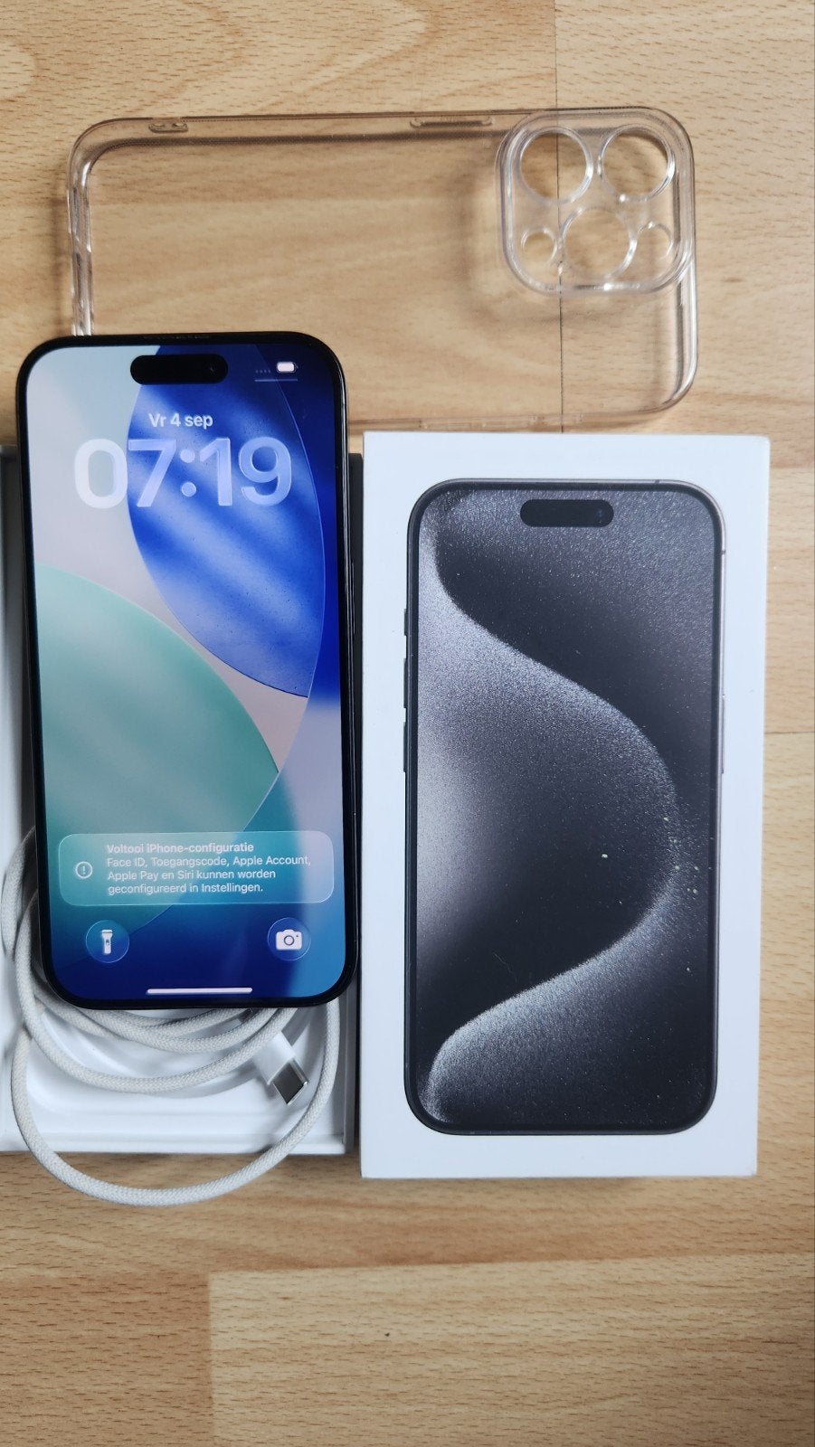 Te koop iPhone 15 pro 128gb, 128 GB, Comme neuf, Enlèvement, Sans abonnement