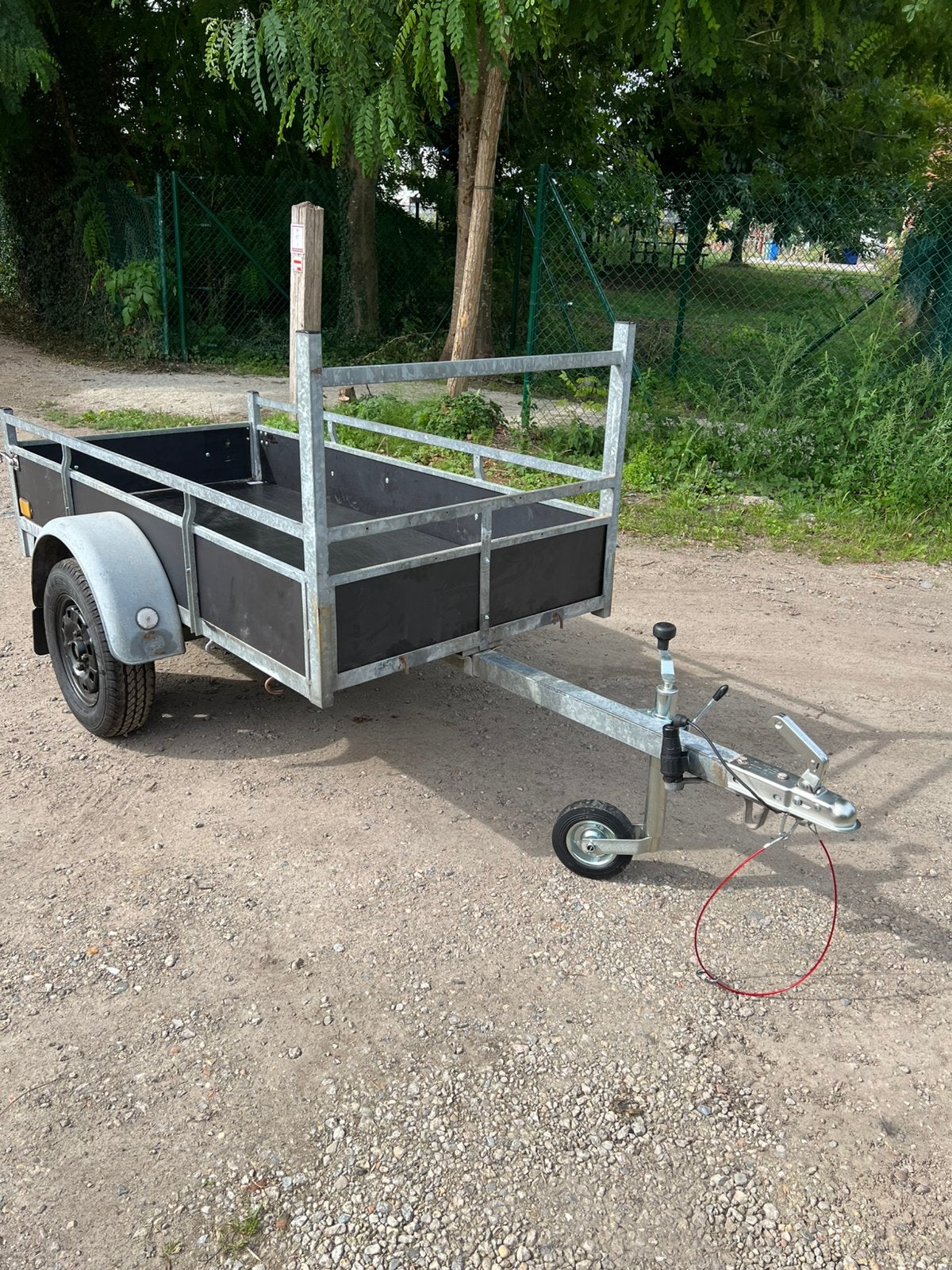 Remorque à essieu simple de 750 kg (état neuf), Enlèvement, Comme neuf