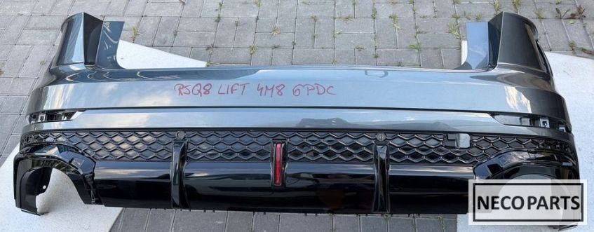 AUDI Q8 RSQ8 ACHTERBUMPER COMPLEET ORIGINEEL ALLES LEVERBAAR, Gebruikt, -, -, Achter