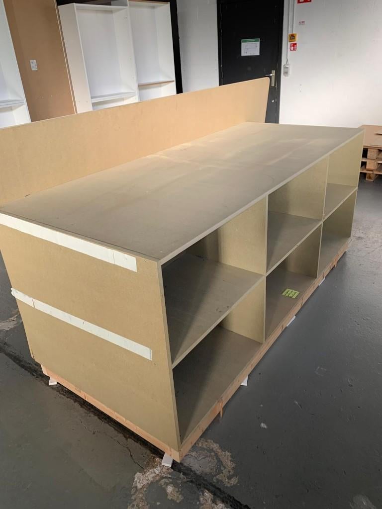 Grande structure table + rangement, Ophalen, Gebruikt