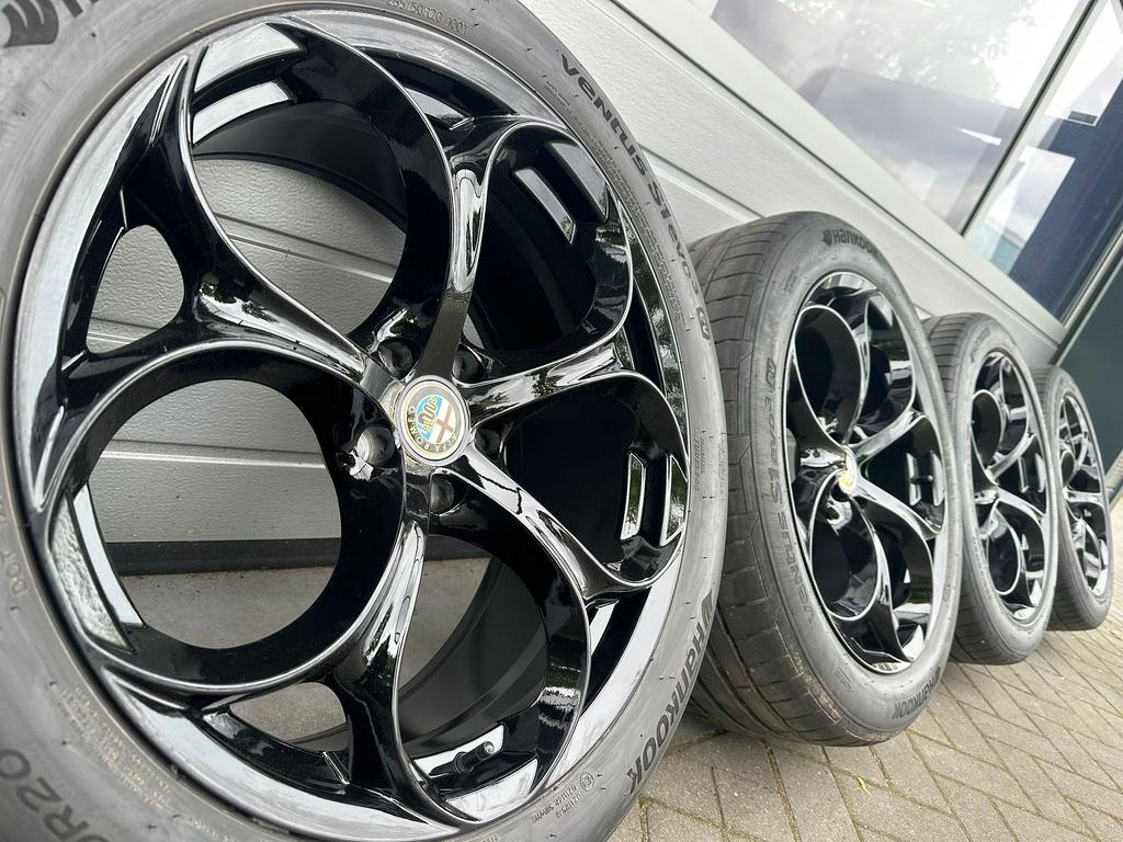 20 “ Alfa Romeo Stelvio Turbo QuadriFoglio Q4 Tonale velgen, Neuf, Pneus et Jantes, 255 mm, Véhicule de tourisme